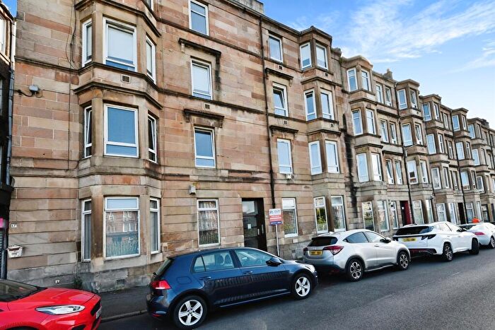 2 Bedroom Flat To Rent In Bannatyne Avenue, Dennistoun, Glasgow, G31