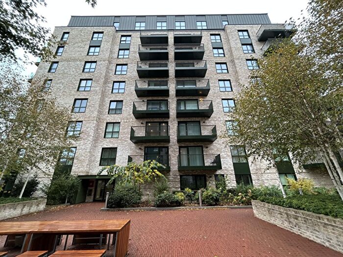 1 Bedroom Flat For Sale In Flat Watson House, Greenleaf Walk, Southall, Greater London, UB1