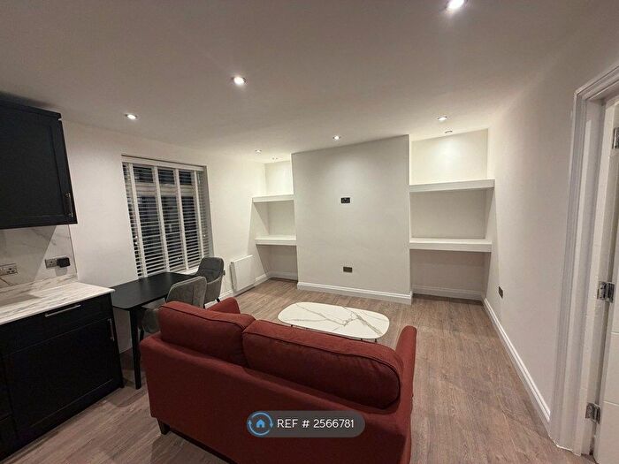 1 Bedroom Flat To Rent In Oxford Road, Reading, RG1