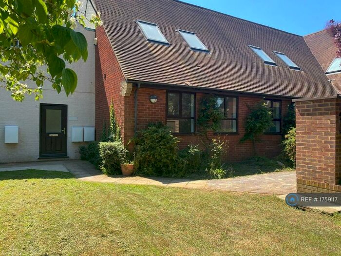 1 Bedroom Flat To Rent In Southview Avenue, Caversham, RG4