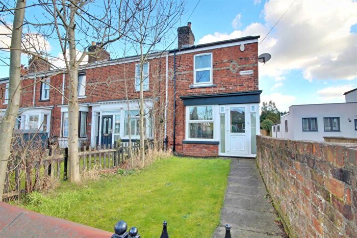 3 Bedroom End Of Terrace House For Sale In Hull Bridge Road, Beverley, HU17