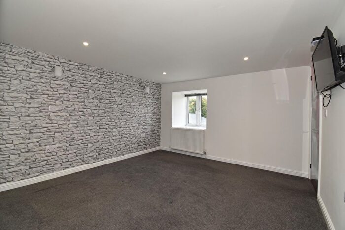 4 Bedroom Terraced House To Rent In Bridge, Redruth, TR16