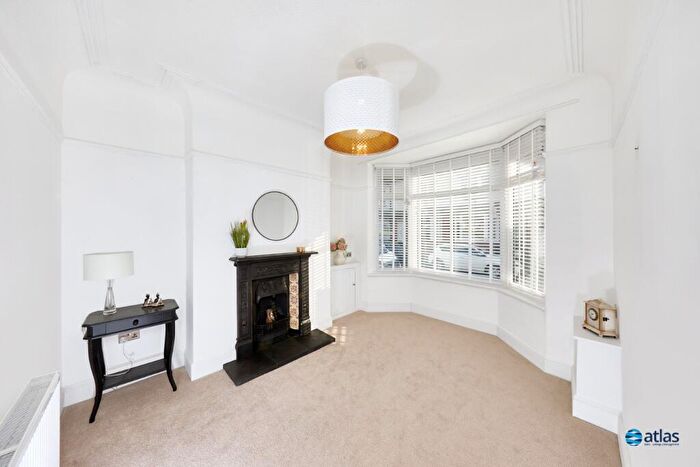 3 Bedroom Terraced House For Sale In Herondale Road, Mossley Hill, L18