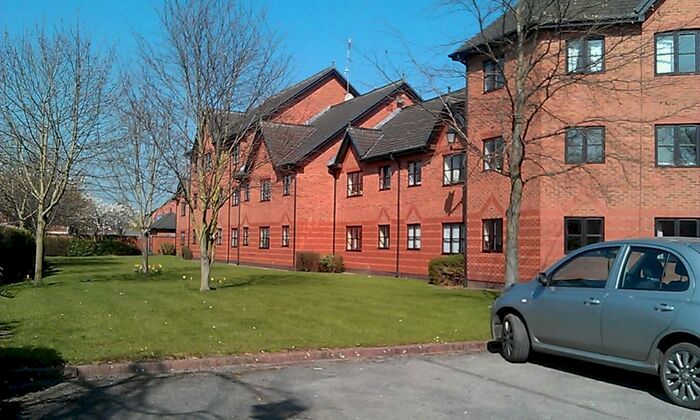 1 Bedroom Flat To Rent In Baronia Place, Barony Road, Nantwich, Cheshire, CW5