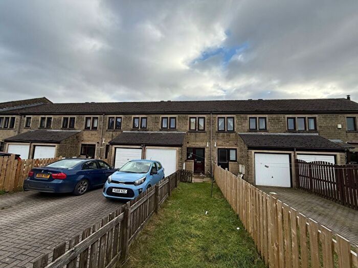 3 Bedroom Terraced House To Rent In Oakleigh Mews, Oakworth, Keighley, West Yorkshire, BD22