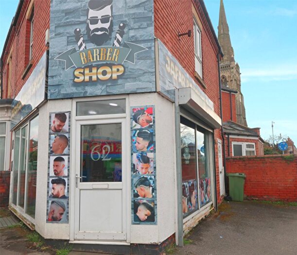 Terraced House For Sale In Gateford Road, Worksop, Nottinghamshire, S80