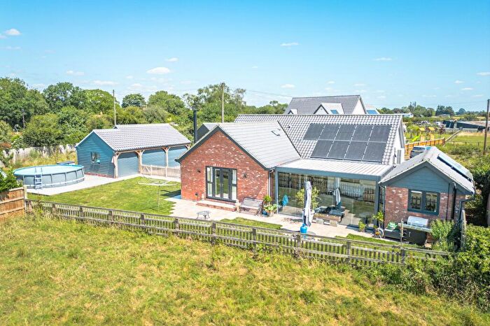 3 Bedroom Detached Bungalow For Sale In Contemporary Home With Field Views In Deopham, NR18