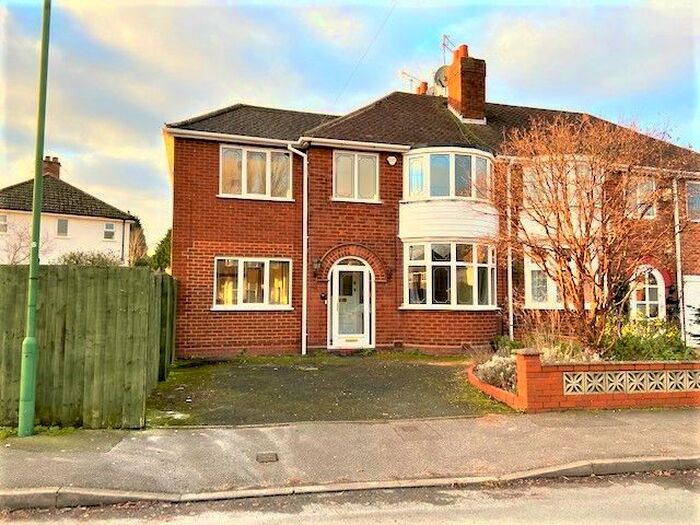 3 Bedroom Semi-Detached House To Rent In Shalford Road, Olton, Solihull, B92
