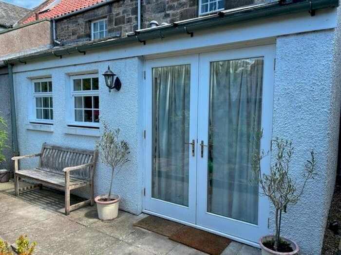 1 Bedroom Flat To Rent In Logies Lane, St Andrews, Fife, KY16