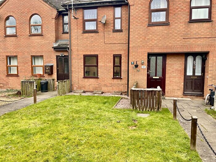 2 Bedroom Flat For Sale In Cornfields, Holbeach, PE12