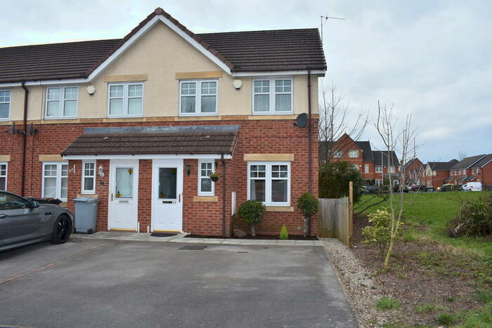 3 Bedroom End Of Terrace House To Rent In Skylark Close, Leighton, Crewe, CW1