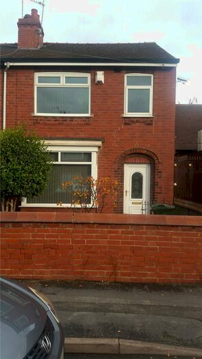 3 Bedroom Semi-Detached House To Rent In Craithie Road, Doncaster, DN2