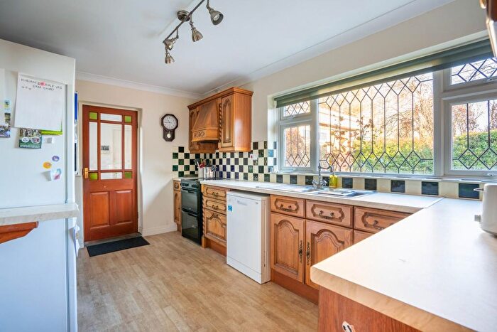 4 Bedroom Detached House For Sale In Murton Lane, Murton, York, YO19