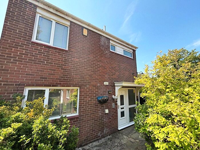 3 Bedroom End Terrace House For Sale In Brindley Ford, Telford, Shropshire, TF3