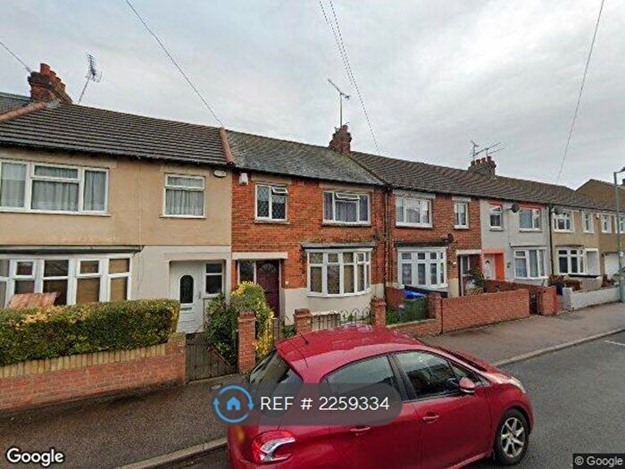 3 Bedroom Terraced House To Rent In Trinity Road, Gillingham, ME7