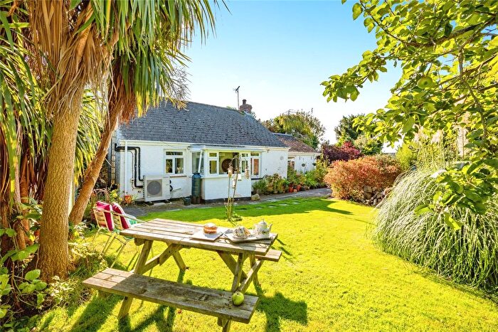 2 Bedroom Cottage For Sale In Heol Llain Prysg, Llanon, Dyfed, SY23