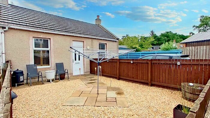 1 Bedroom End Of Terrace House For Sale In Roman Camp Cottages, Broxburn, EH52