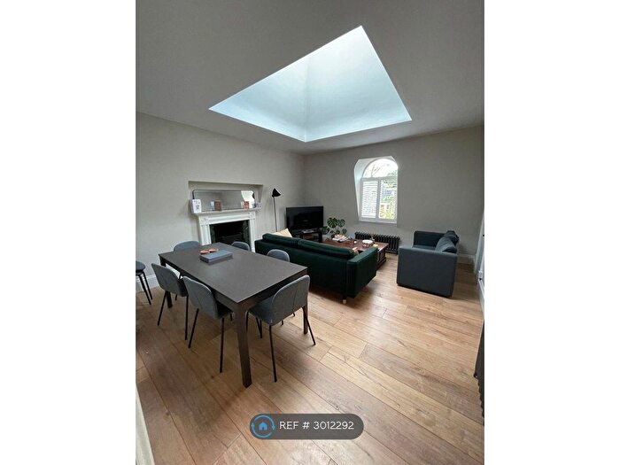 1 Bedroom Flat To Rent In Micheldever Road, London, SE12