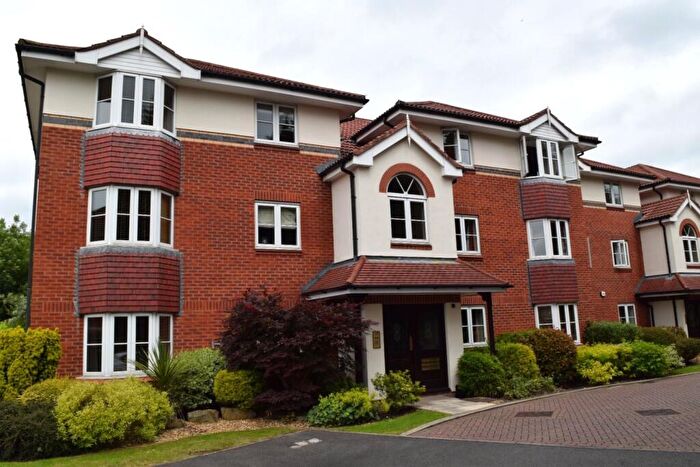 2 Bedroom Apartment For Sale In Chamberlain Drive, Wilmslow, SK9