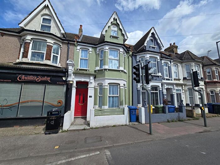 4 Bedroom Terraced House To Rent In Main Road, Queenborough, ME11