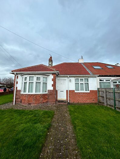 4 Bedroom Detached House To Rent In Debdon Gardens, Newcastle Upon Tyne, NE6