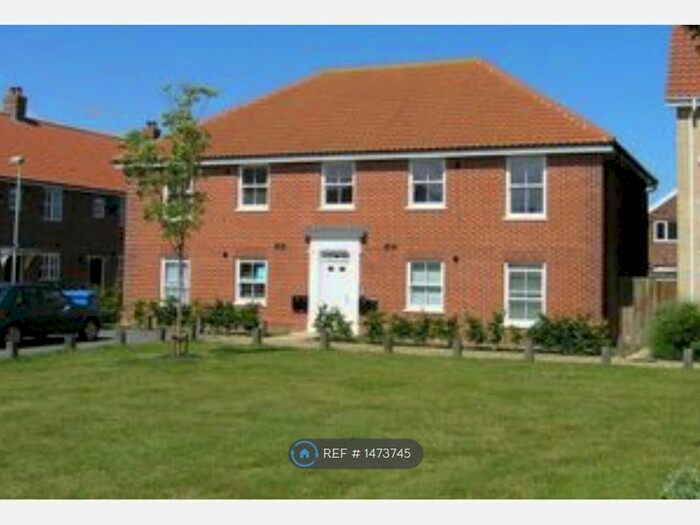 2 Bedroom Flat To Rent In Hillfield Court, Reydon Nr Southwold, IP18