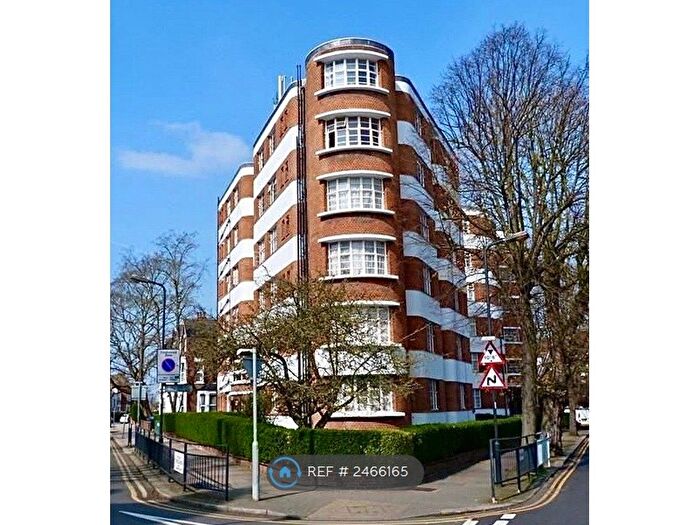 2 Bedroom Flat To Rent In Kingsley Court, London, NW2