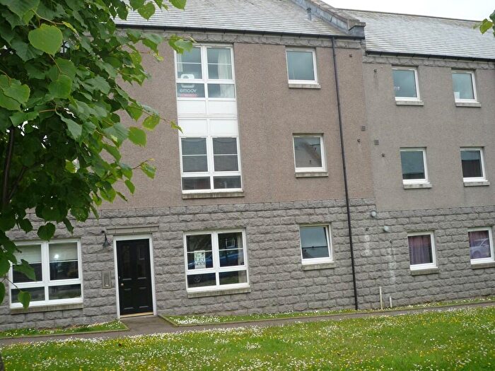2 Bedroom Flat To Rent In Mary Elmslie Court, Aberdeen, AB24