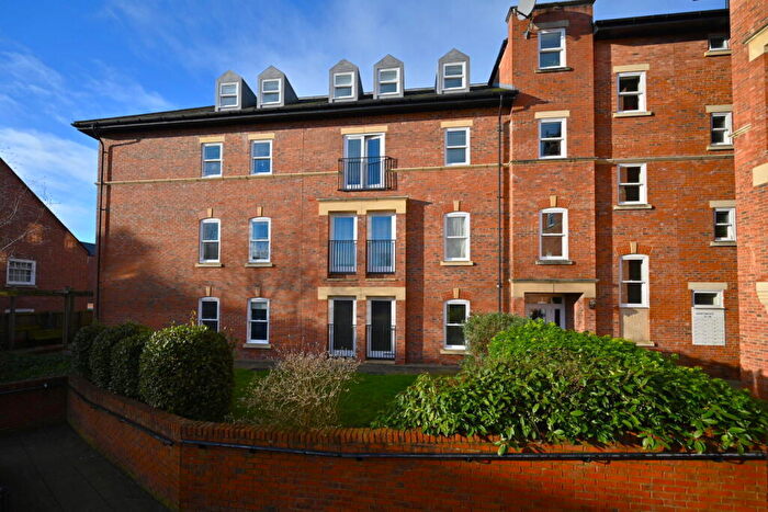 1 Bedroom Flat For Sale In College Court, Steven Way, Ripon, HG4