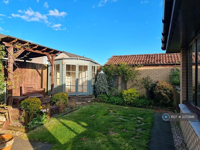 2 Bedroom Bungalow To Rent In Robert Bruce Court, Larbert, FK5