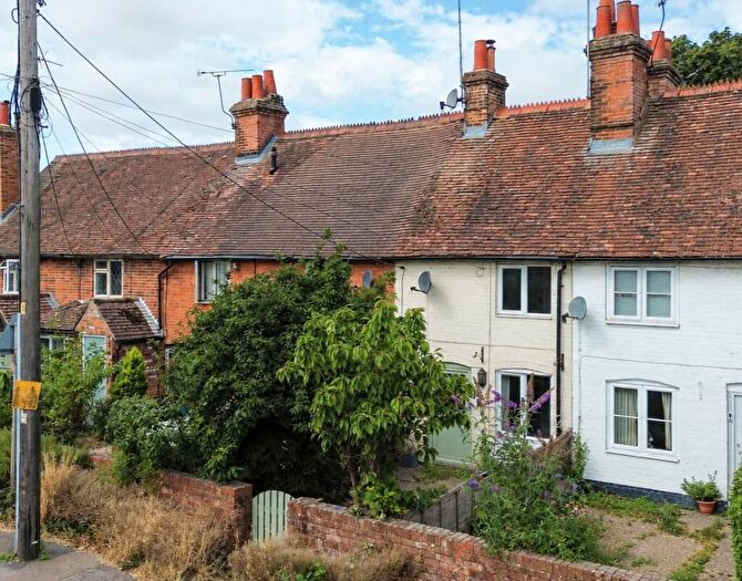 1 Bedroom Terraced House For Sale In Hook Road, North Warnborough, Hook, RG29