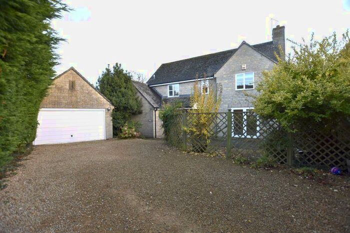 4 Bedroom Detached House To Rent In Russell Close, Didmarton, GL9