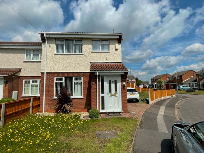 3 Bedroom Semi-Detached House To Rent In Rudyngfield Drive, Birmingham, West Midlands, B33