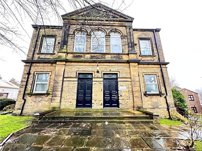 2 Bedroom Apartment To Rent In St Vincent Court, Littlemoor Road, Pudsey, West Yorkshire, LS28