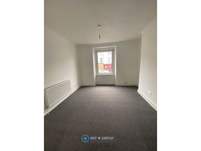 3 Bedroom Terraced House To Rent In Cambridge Road, Plymouth, PL2