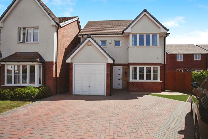 4 Bedroom Detached House For Sale In St. Declan Close, Nuneaton, CV10