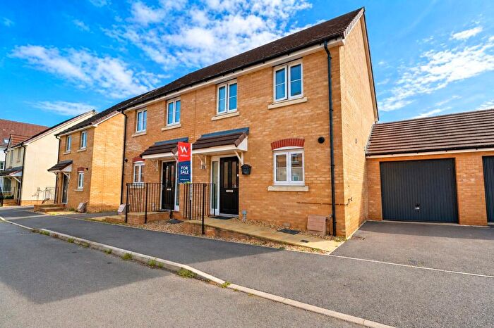 3 Bedroom Semi Detached House For Sale In Higher Gorse Road, Roundswell, Barnstaple, Devon, EX31