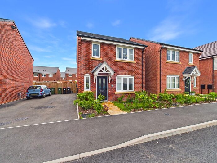3 Bedroom Detached House For Sale In John Rushton Drive, Priorslee, Telford, Shropshire., TF2