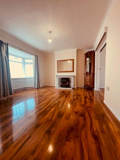 3 Bedroom Semi-Detached House To Rent In Tudor Drive, Morden, SM4