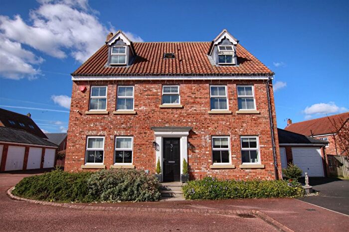 7 Bedroom Detached House For Sale In Bignor Court, Ingleby Barwick, TS17