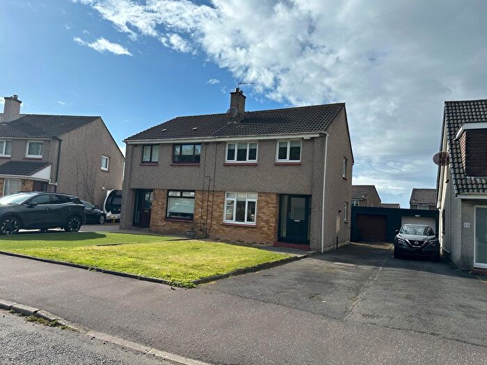 3 Bedroom Semi Detached House To Rent In Avonbrae Crescent, Hamilton, ML3