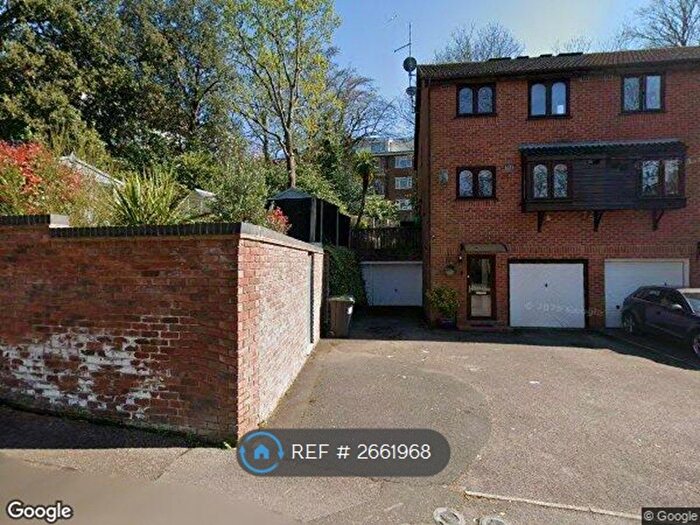 Studio To Rent In Bournemouth, Bournemouth, BH1