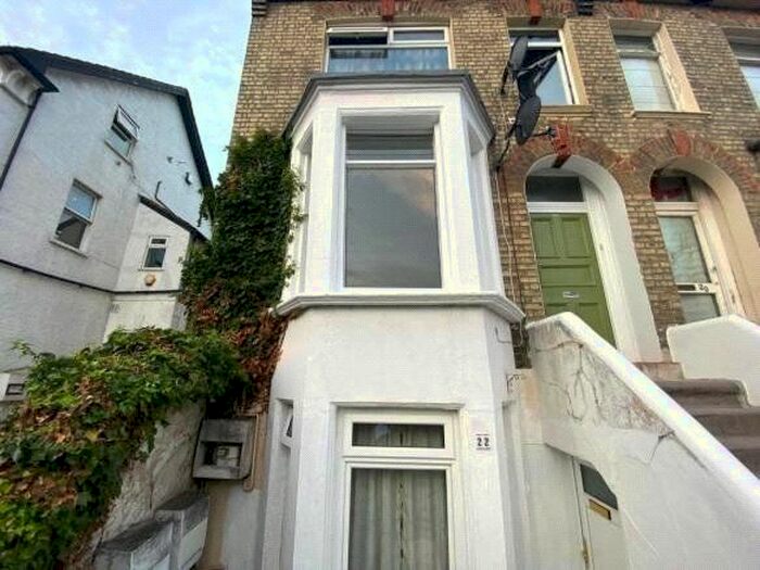 1 Bedroom Flat To Rent In Clifton Road, London, SE25