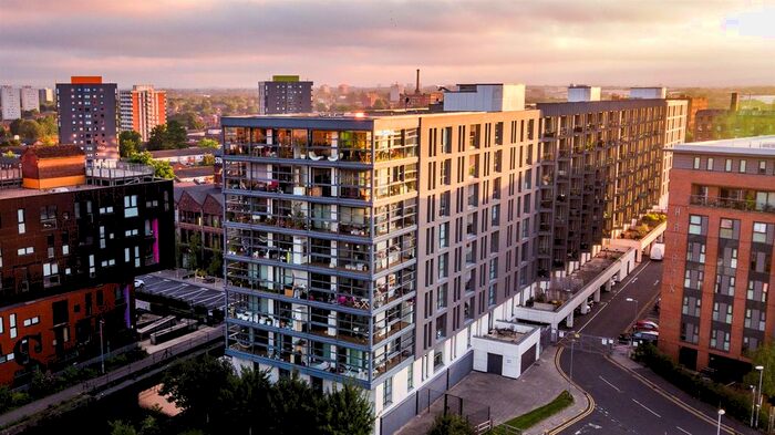 2 Bedroom Flat To Rent In Munday Street, Manchester, M4