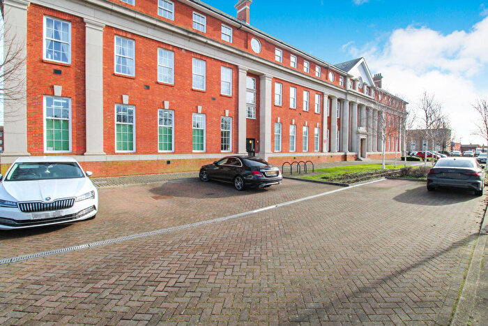 2 Bedroom Apartment For Sale In Beauvais Square, New Cardington, MK42