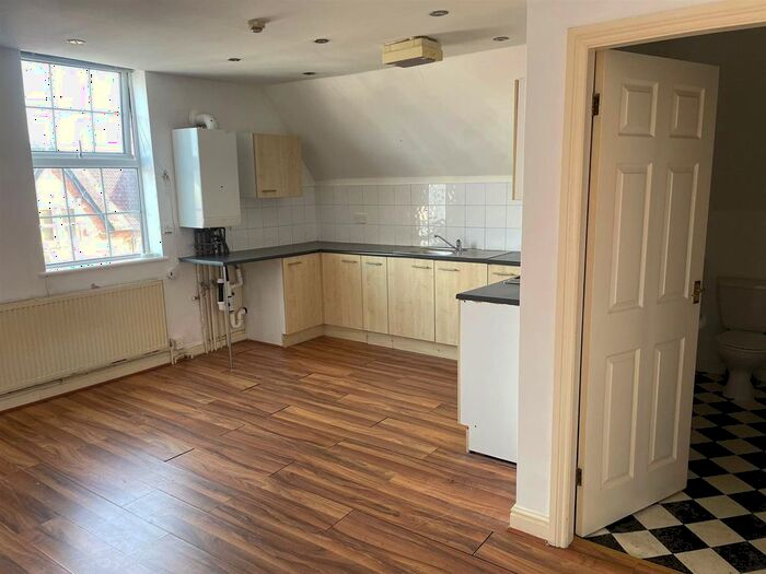 1 Bedroom Flat To Rent In Gillott Road, Edgbaston, Birmingham, B16