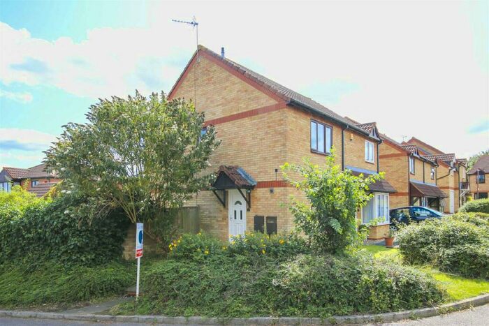 2 Bedroom Semi-Detached House To Rent In Parsley Close, Walnut Tree, MK7