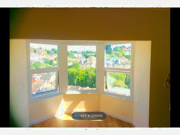1 Bedroom Flat To Rent In Higher Manor Road, Brixham, TQ5