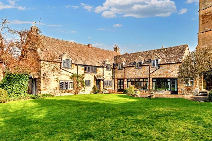 6 Bedroom Detached House For Sale In Tredington, Shipston-On-Stour, CV36