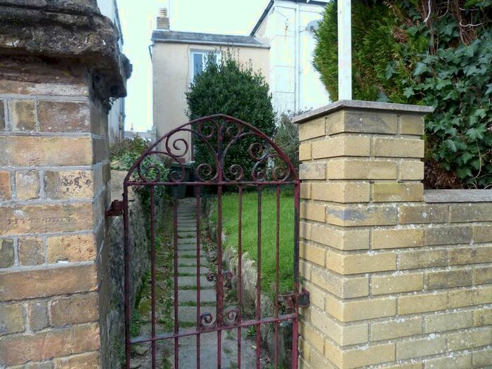 1 Bedroom Cottage To Rent In Player Street, Ryde, PO33